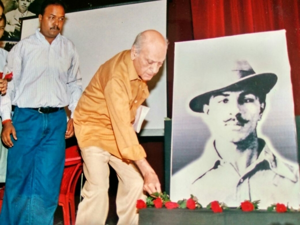 Natmandap-Bhagat-singh-Janmshatabdi-1_1509121522.jpg